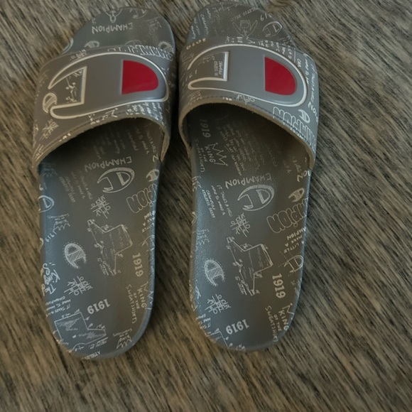Champion Men’s slides size 12 - Picture 2 of 6